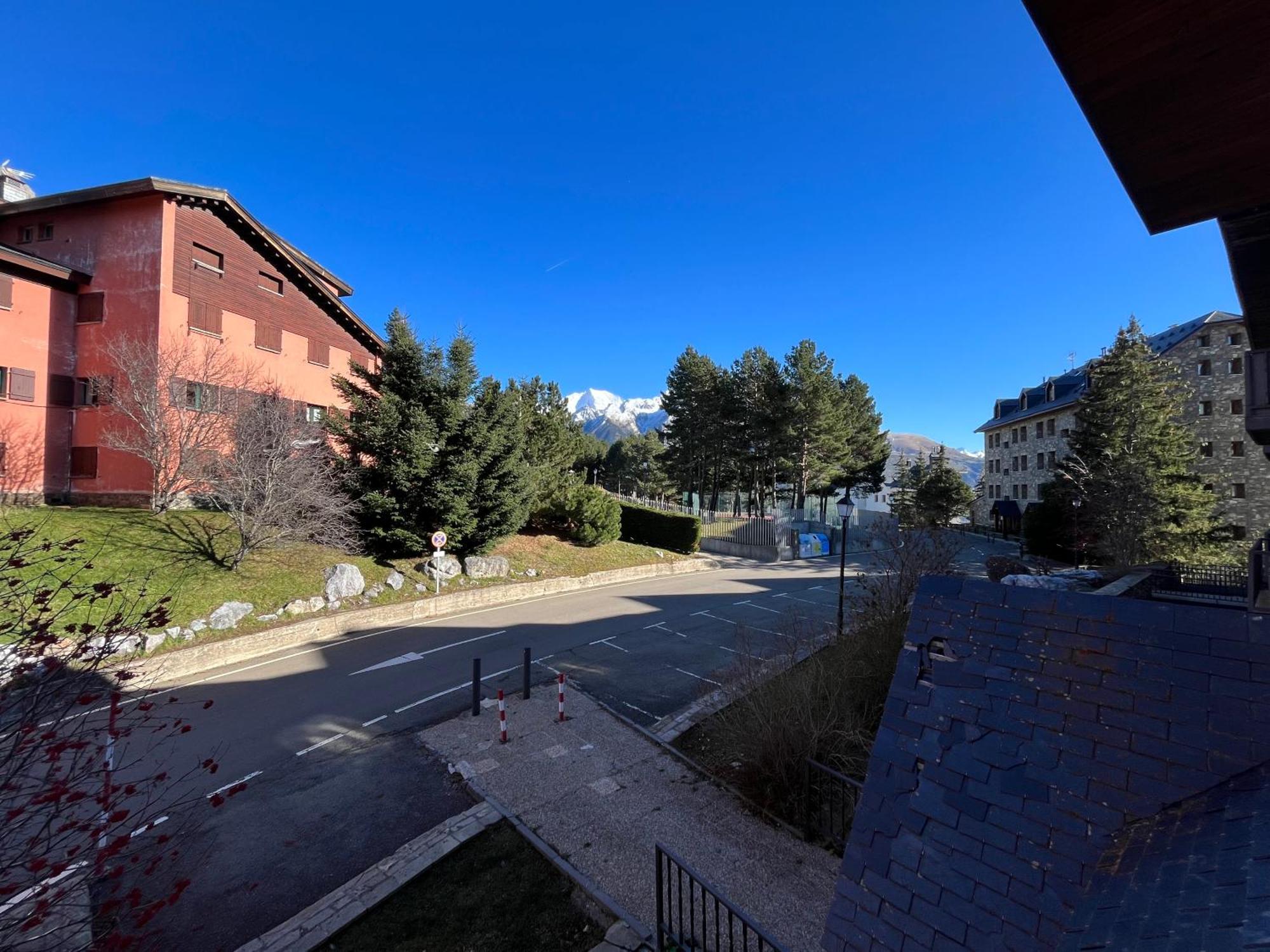 Apartamentos Baladrias Formigal Centro - Recien Reformado Dış mekan fotoğraf